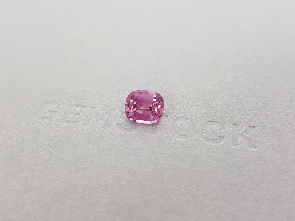 Intense pink spinel 2.41 ct, Vietnam Image №2