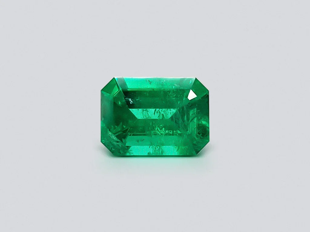 Colombian Vivid Green Emerald 1.08 ct Image №1