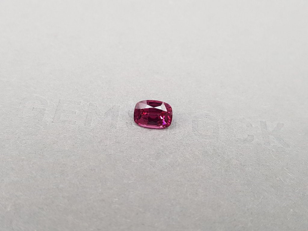 Bright cushion-cut umbalite garnet 1.17 ct, Sri Lanka Image №3