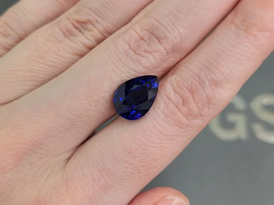 Royal Blue sapphire in pear cut 7.76 ct, Sri Lanka Image №2