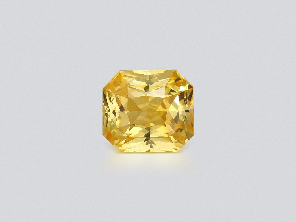 Yellow radiant cut sapphire 2.57 carats, Sri Lanka Image №1
