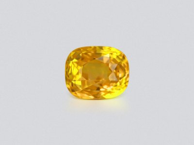 Yellow sapphire Golden Color in cushion cut 2.22 carats, Sri Lanka  photo