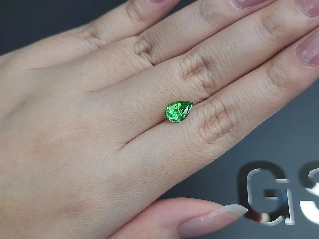Neon Green tsavorite garnet in pear cut 1.40 carats, Tanzania  Image №2
