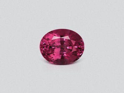Purple-pink Mahenge spinel in oval cut 5.65 carats, Tanzania photo