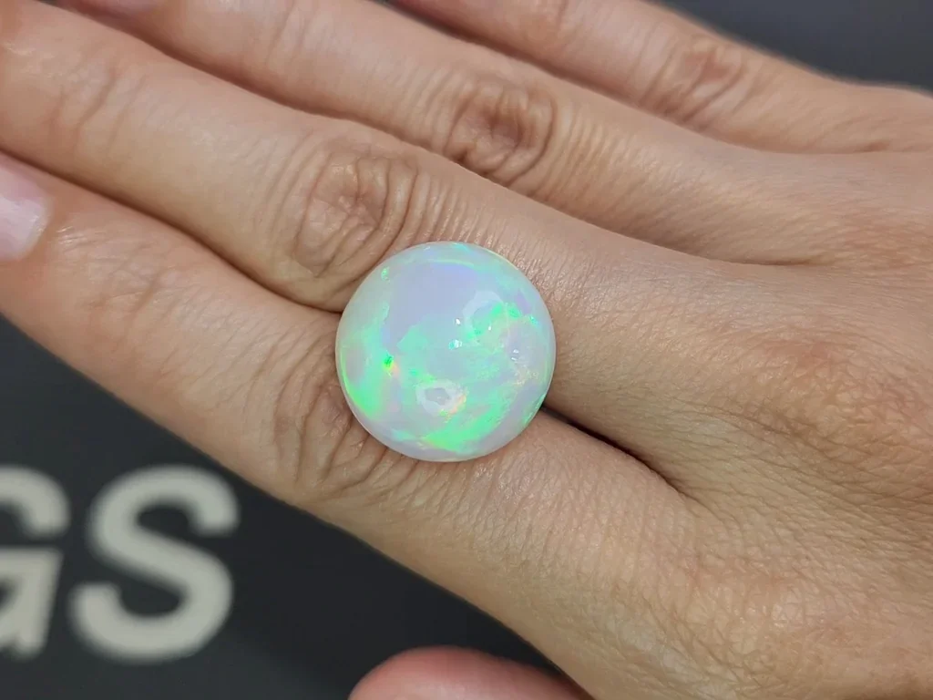 White opal round cut 14.42 carats, Ethiopia Image №2
