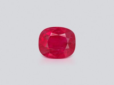 Spinel Vivid Red cushion cut 2.10 carats, Burma photo