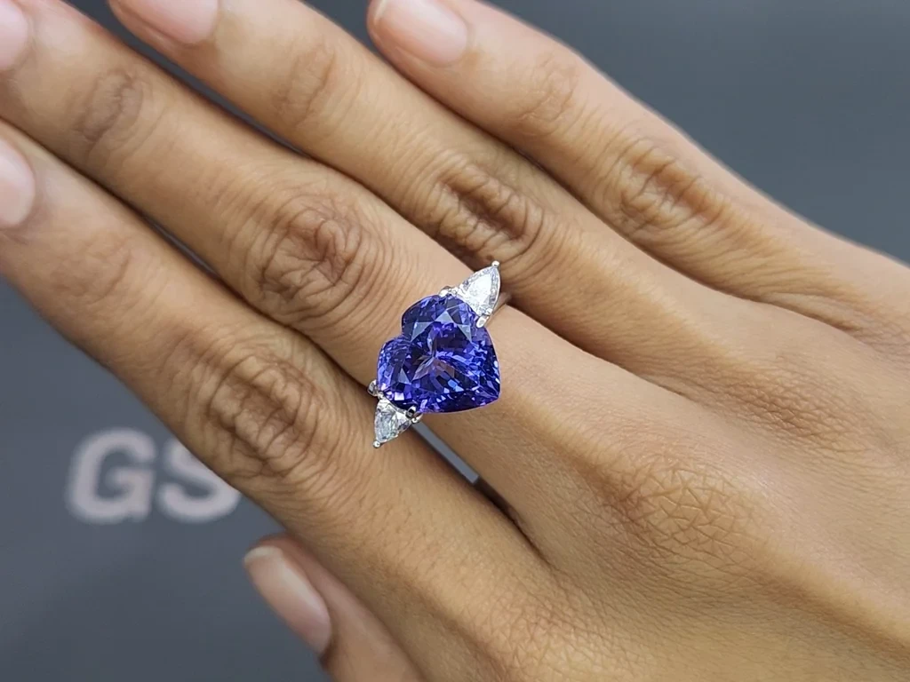 Tanzanite heart shape 7.91 carats, Tanzania Image №5