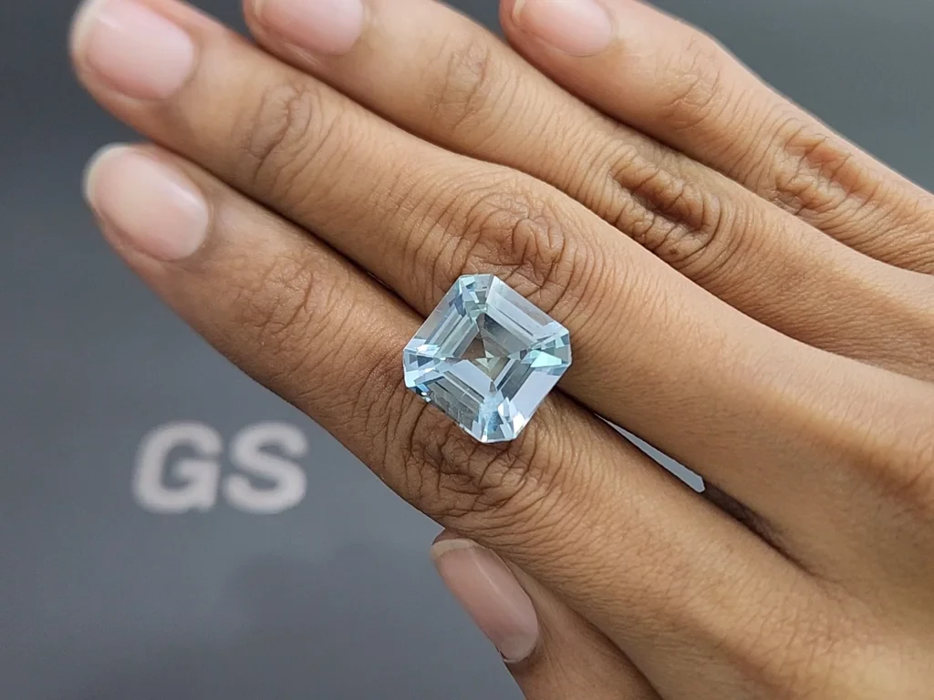 Aquamarine asscher cut 10.64 carats, Madagascar  Image №2