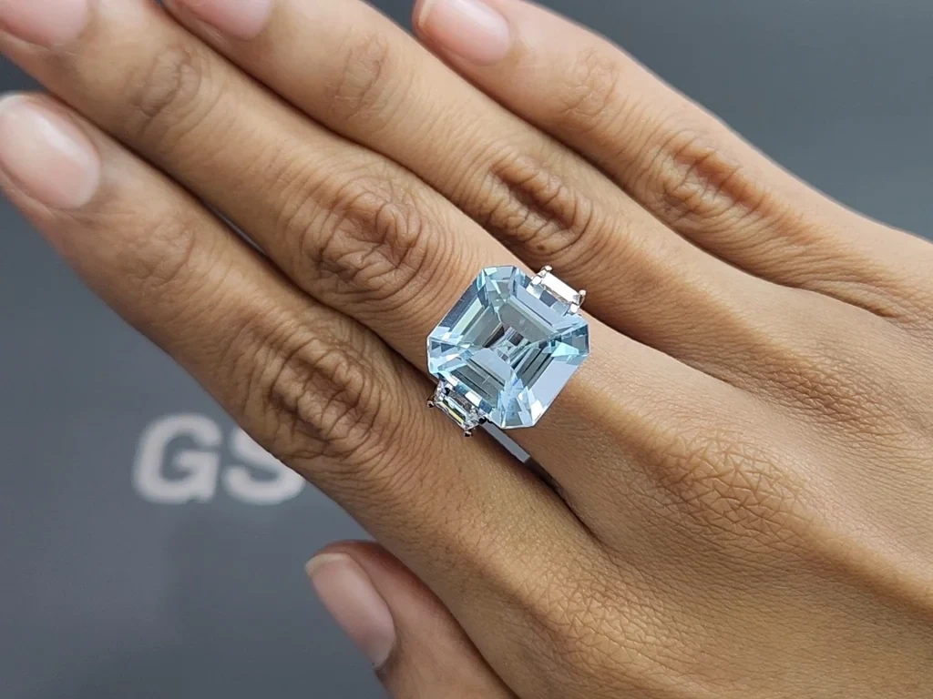 Aquamarine asscher cut 10.64 carats, Madagascar  Image №5