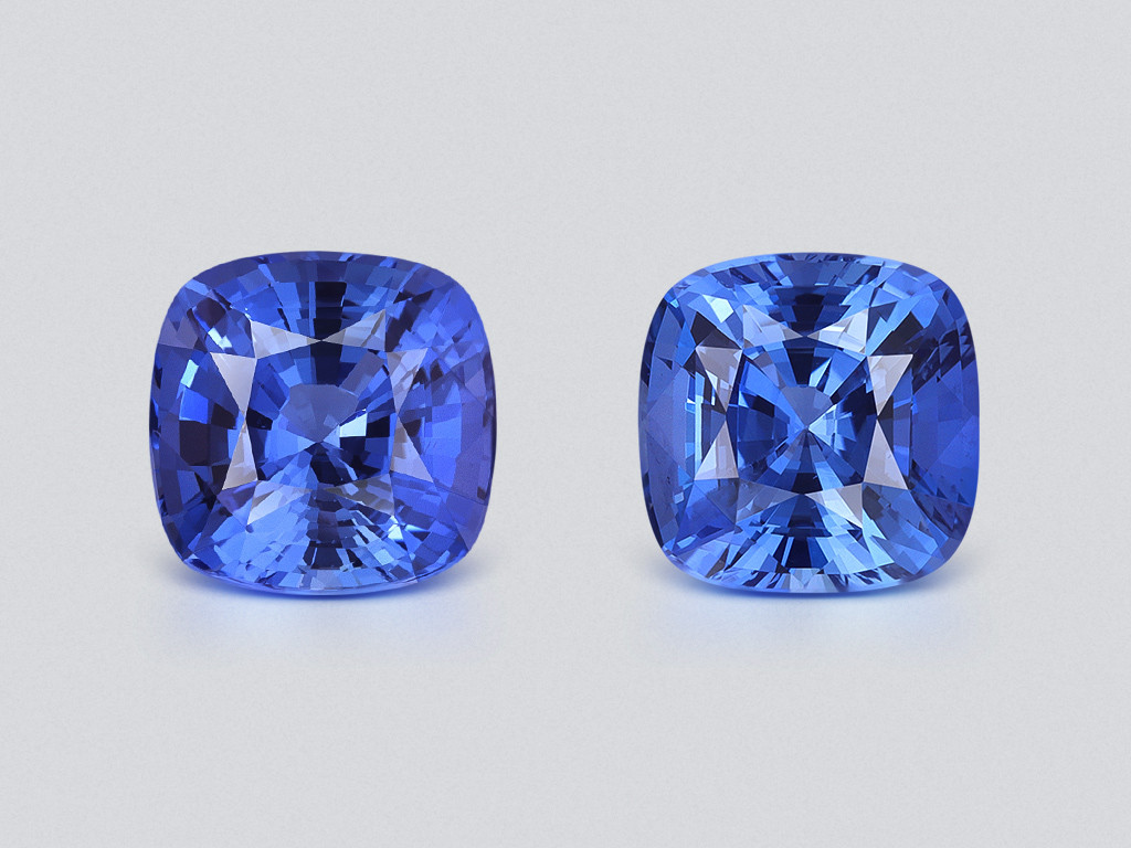 Pair of Intense Blue sapphires in cushion cut  5.59 carats, Sri Lanka Image №1