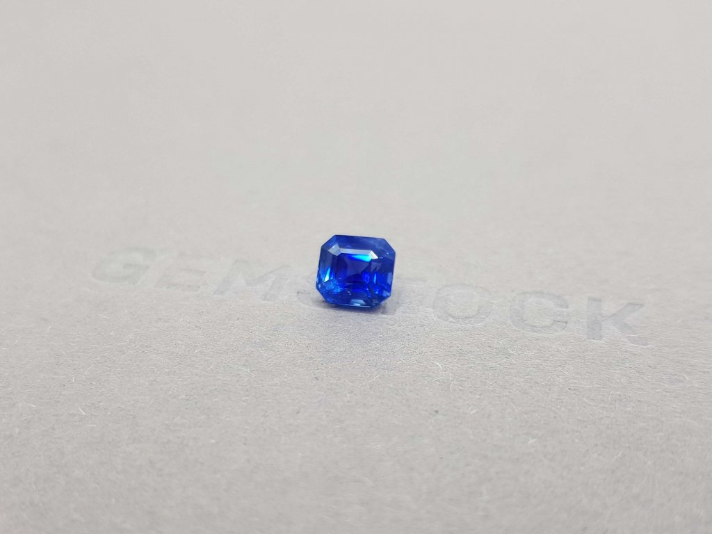 Bright sapphire 2.14 ct octagon cut, Sri Lanka Image №3