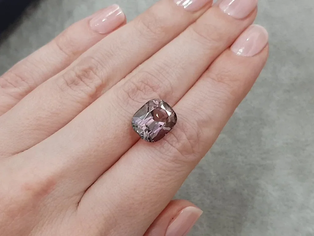 Polychrome pink-green tourmaline 8.13 ct in cushion cut, Nigeria Image №2