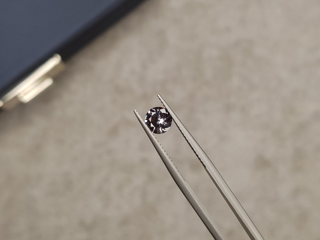 Purple-gray circle cut spinel 0.73 carats Image №2