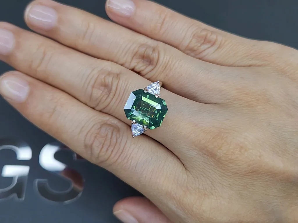 Green zircon in octagon cut 7.05 carats, Madagascar  Image №5