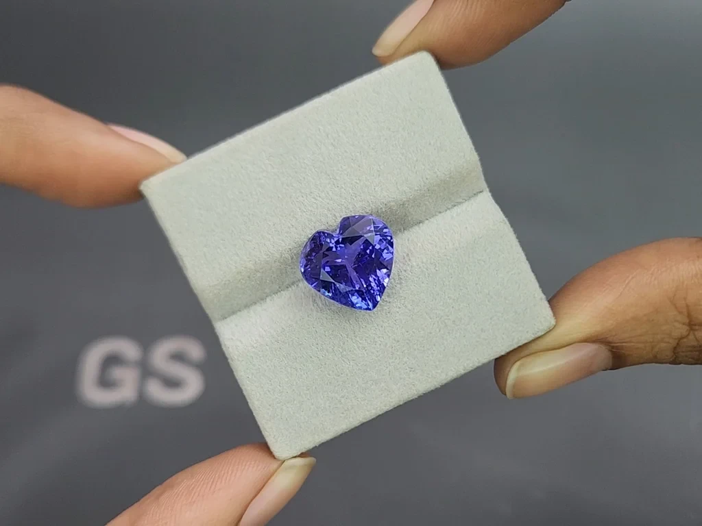 Tanzanite heart shape 7.38 carats, Tanzania Image №4