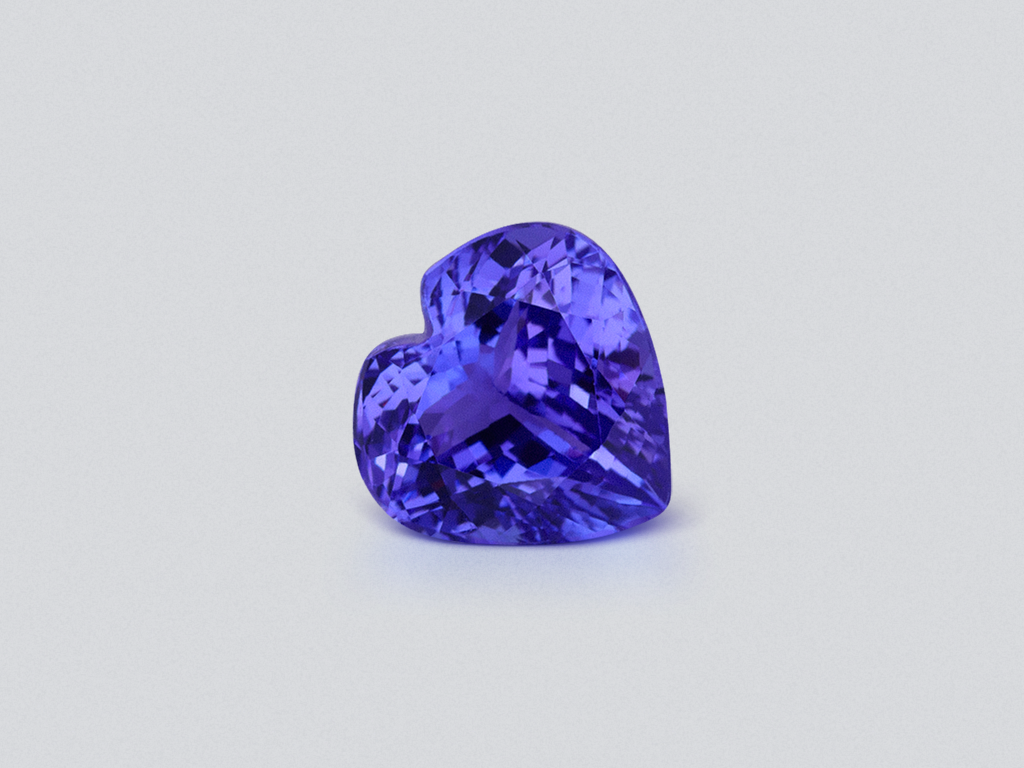 Tanzanite heart shape 7.38 carats, Tanzania Image №1
