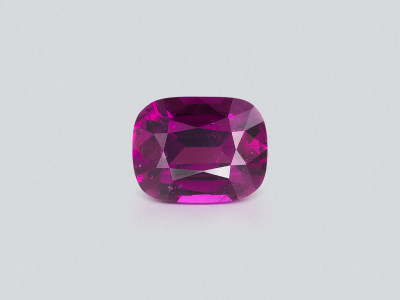 Garnet rhodolite cushion cut 3.70 carats, Tanzania photo