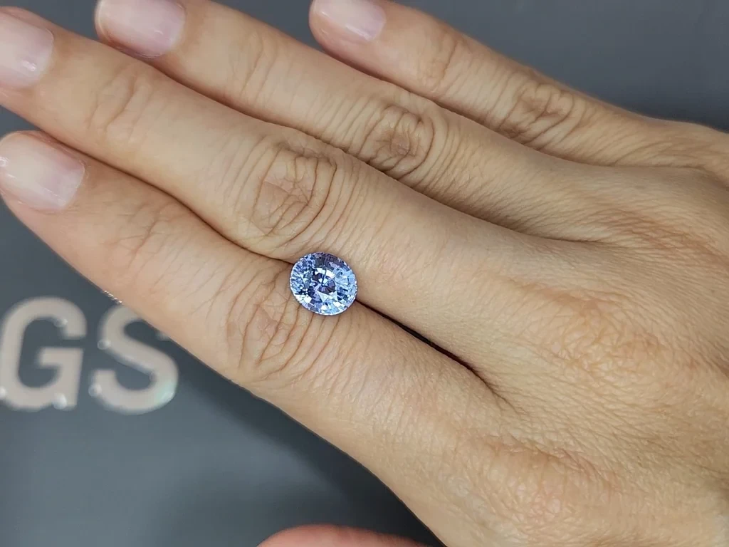 Unheated Pastel Blue sapphire in oval cut 3.02 carats, Sri Lanka Image №2