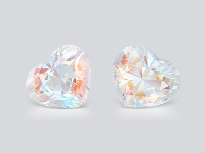Pair of moonstones heart shape 9.26 carats, Madagascar photo
