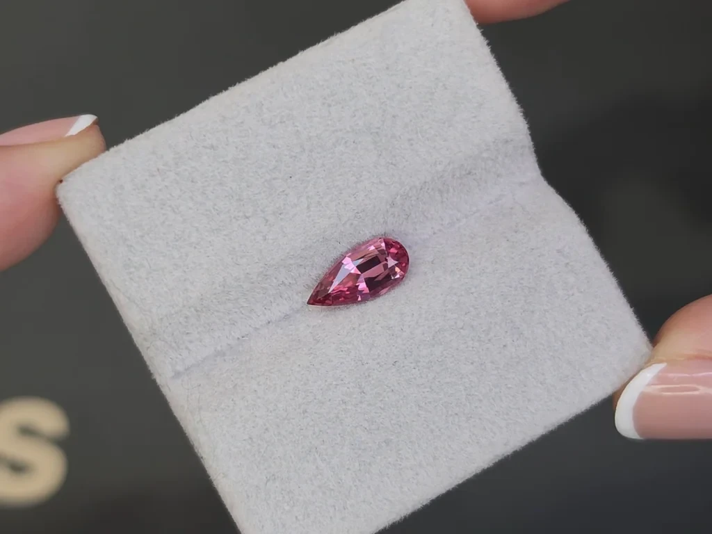 Spinel with perfect proportions cut pear 1.21 carats, Vietnam Image №4