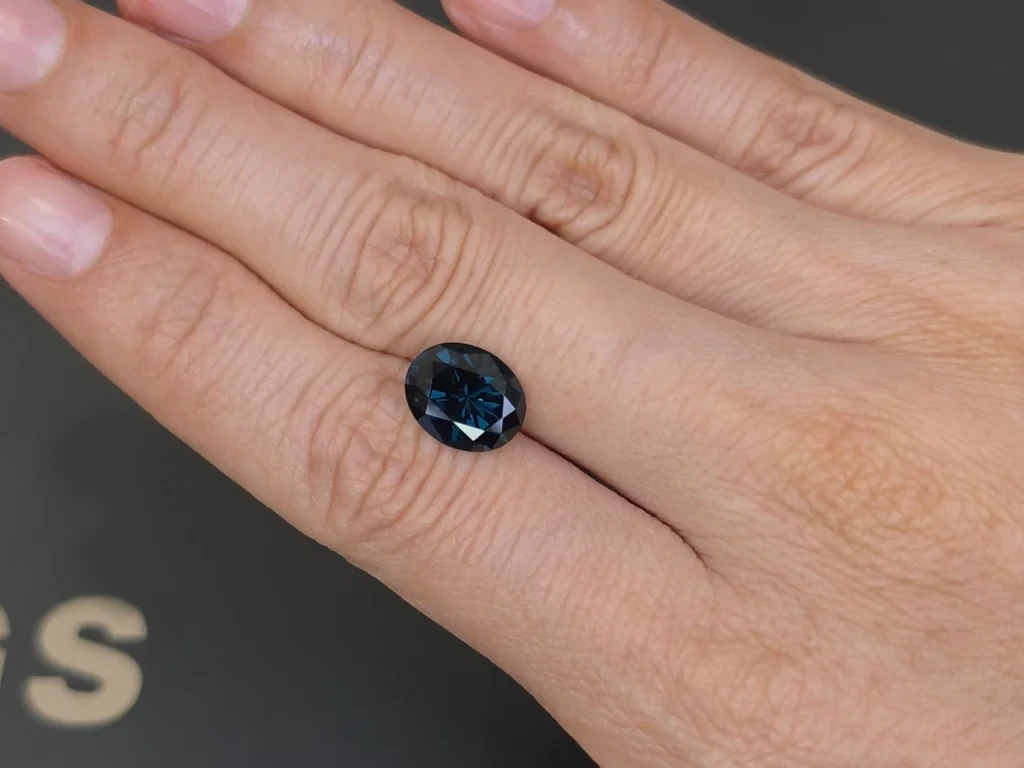 Blue spinel oval cut 3.38 carats, Tanzania Image №2