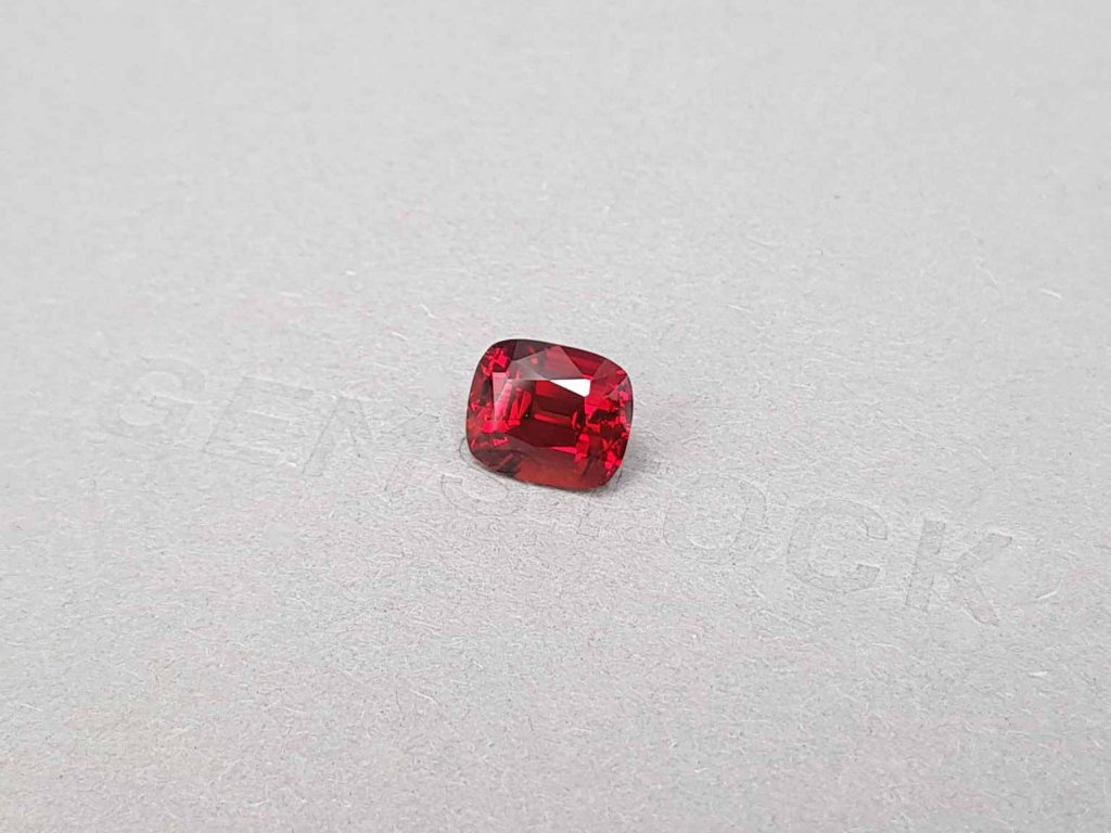 Vivid red cushion cut Burmese spinel 3.27 ct Image №3