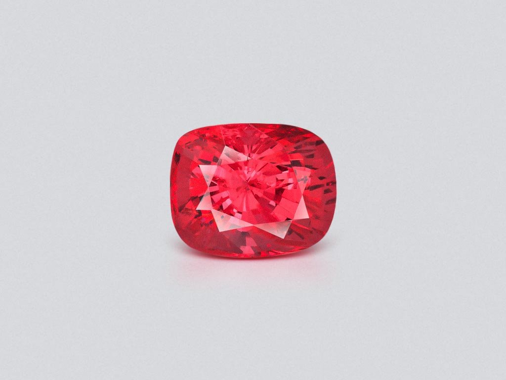 Super rare vivid Vibrant red spinel in cushion cut 6.81 carats, Vietnam  Image №1