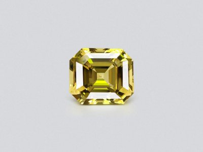 Octagon-cut golden chrysoberyl 7.08 carats, Sri Lanka photo
