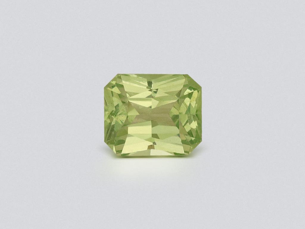 Yellowish-green grossular garnet in radiant cut 1.70 carats, Tanzania Image №1