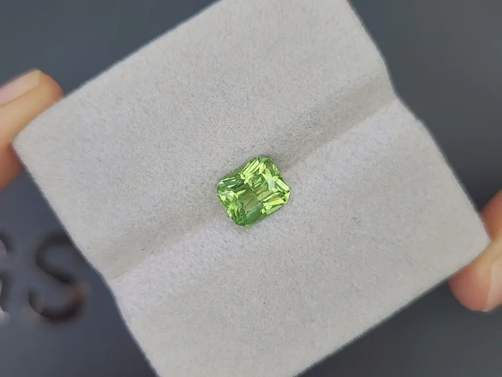 Yellowish-green grossular garnet in radiant cut 1.70 carats, Tanzania Image №4