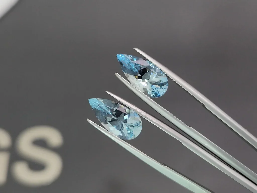 Pair of aquamarines in pear cut 5.33 carats, Madagascar Image №3