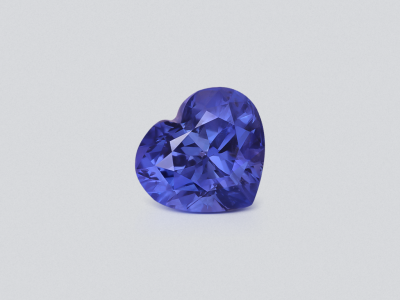 Unheated sapphire  color change heart shape 9.08 carats, Sri Lanka photo