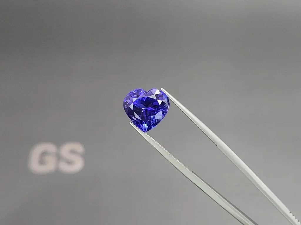 Tanzanite heart shape 7.63 carats, Tanzania Image №3