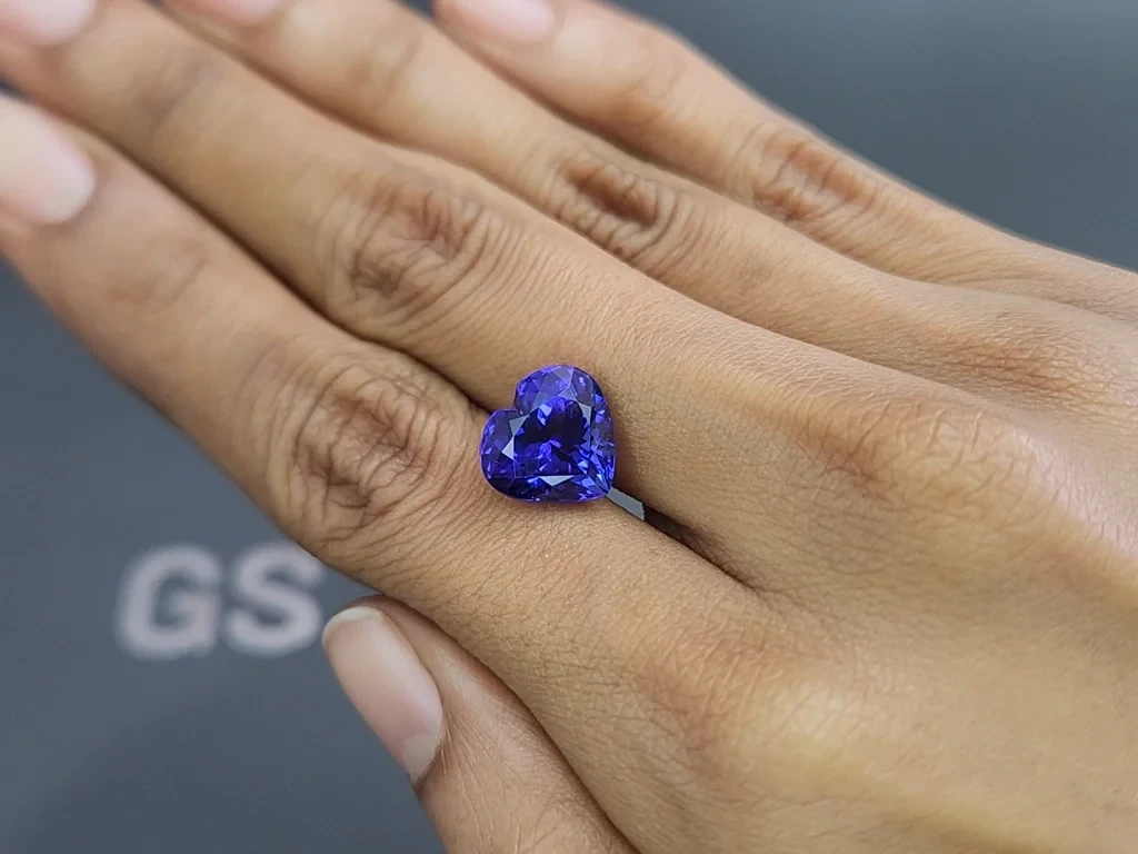Tanzanite heart shape 7.63 carats, Tanzania Image №2