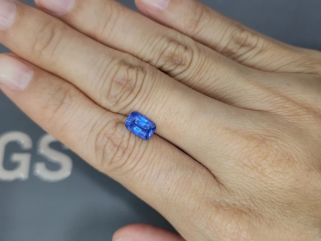 Unheated Cornflower Blue sapphire cushion cut  2.08 carats, Sri Lanka Image №2