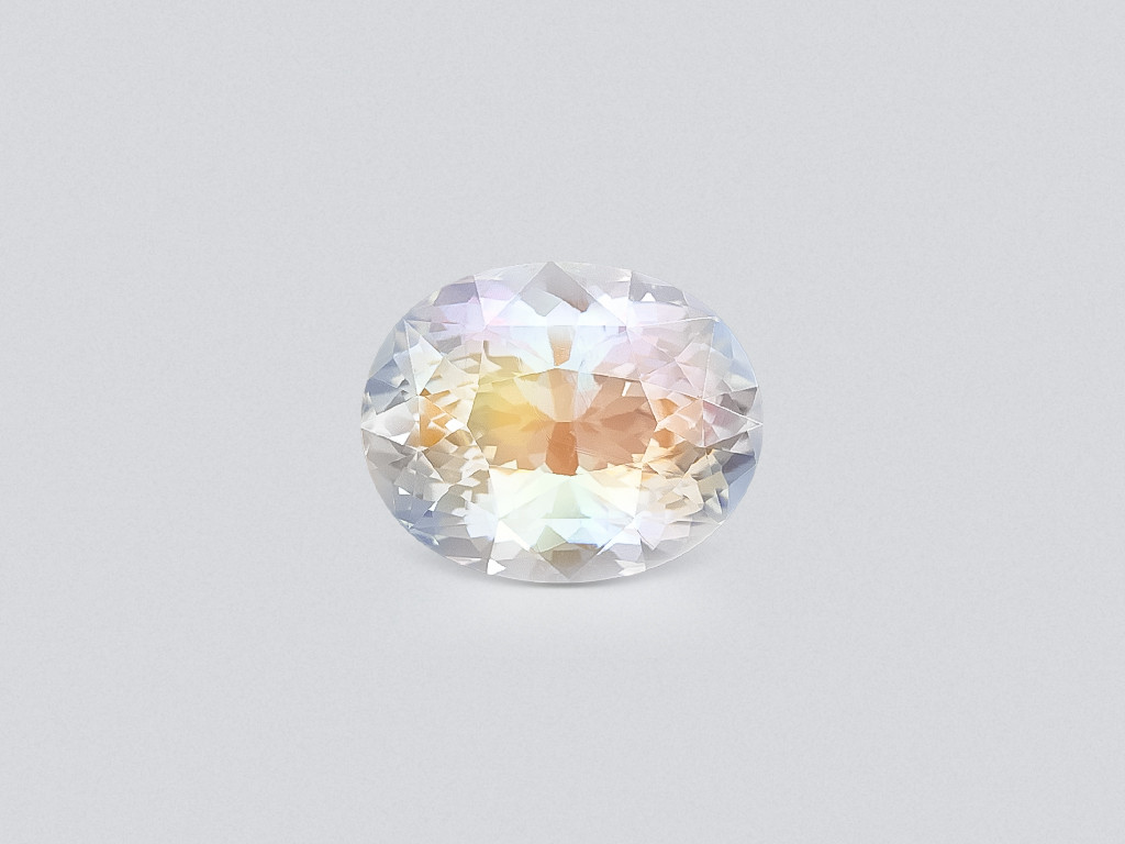 Rainbow moonstone in oval cut 11.94 carats, Madagascar  Image №1