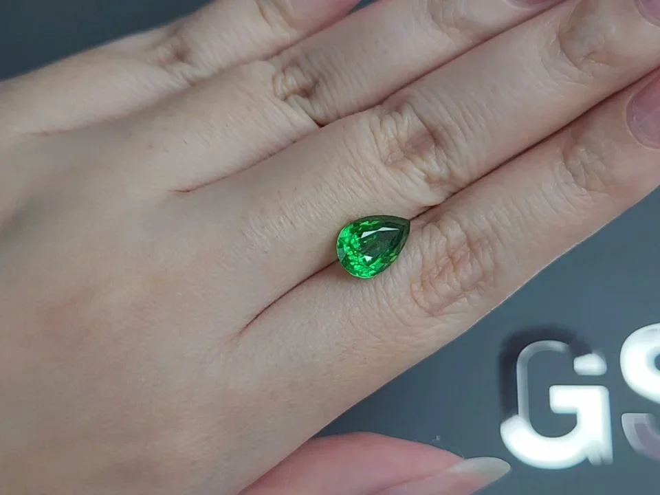 Intense green tsavorite garnet in cut pear 3.30 carats, Tanzania Image №2