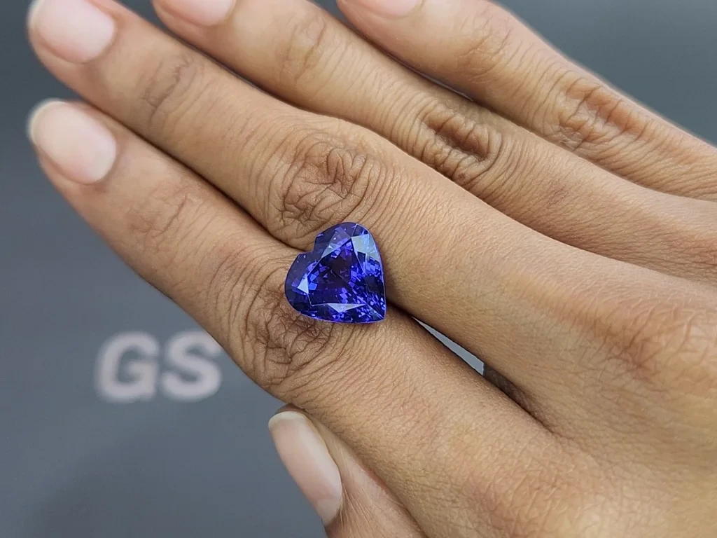 Tanzanite heart shape 8.36 carats, Tanzania Image №2