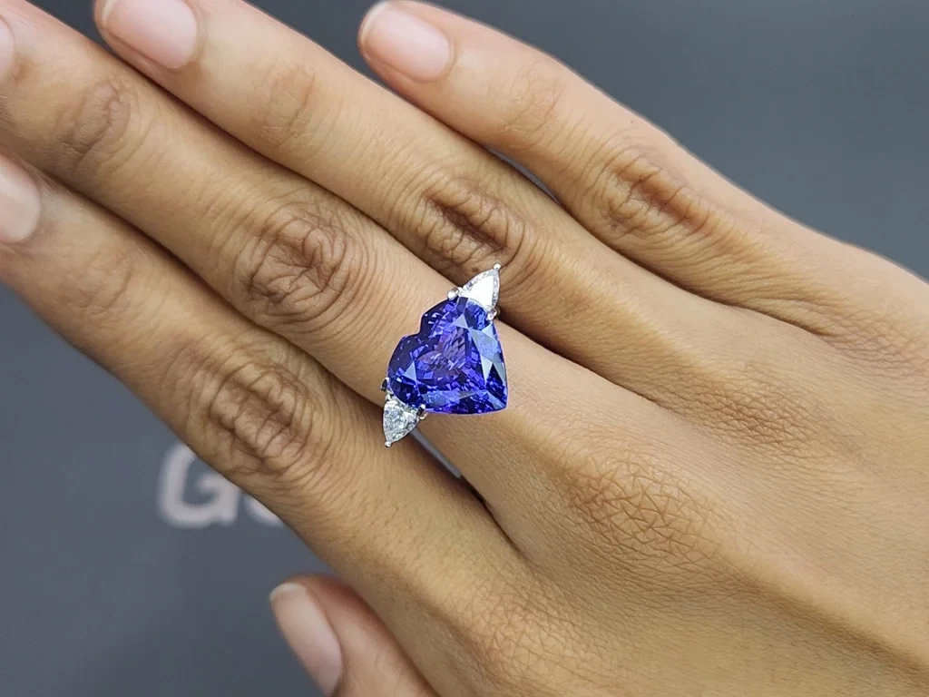 Tanzanite heart shape 8.36 carats, Tanzania Image №5