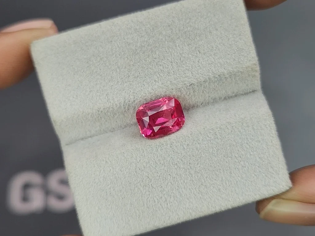 Vibrant Vivid Pink Mahenge spinel in cushion cut 2.57 carats, Tanzania Image №4
