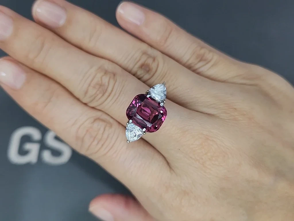 Garnet rhodolite Vivid Pink cushion cut 6.53 carats,Tanzania Image №5