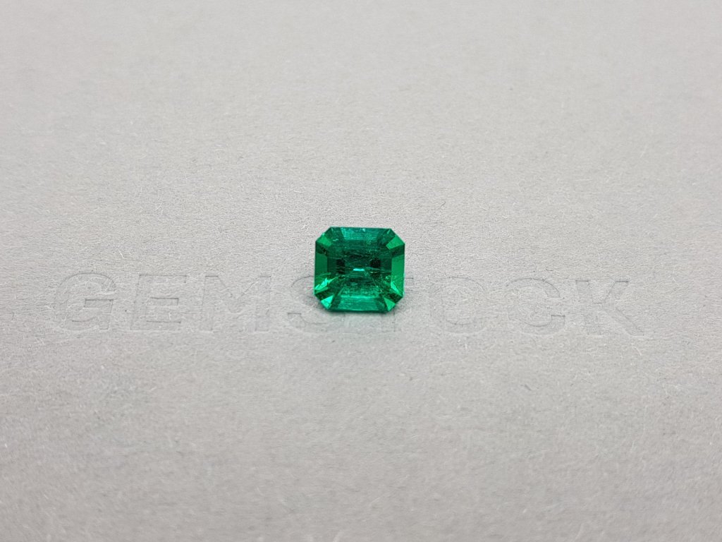 Intense "Muzo Green" Emerald octagon cut 1.59 ct Image №2