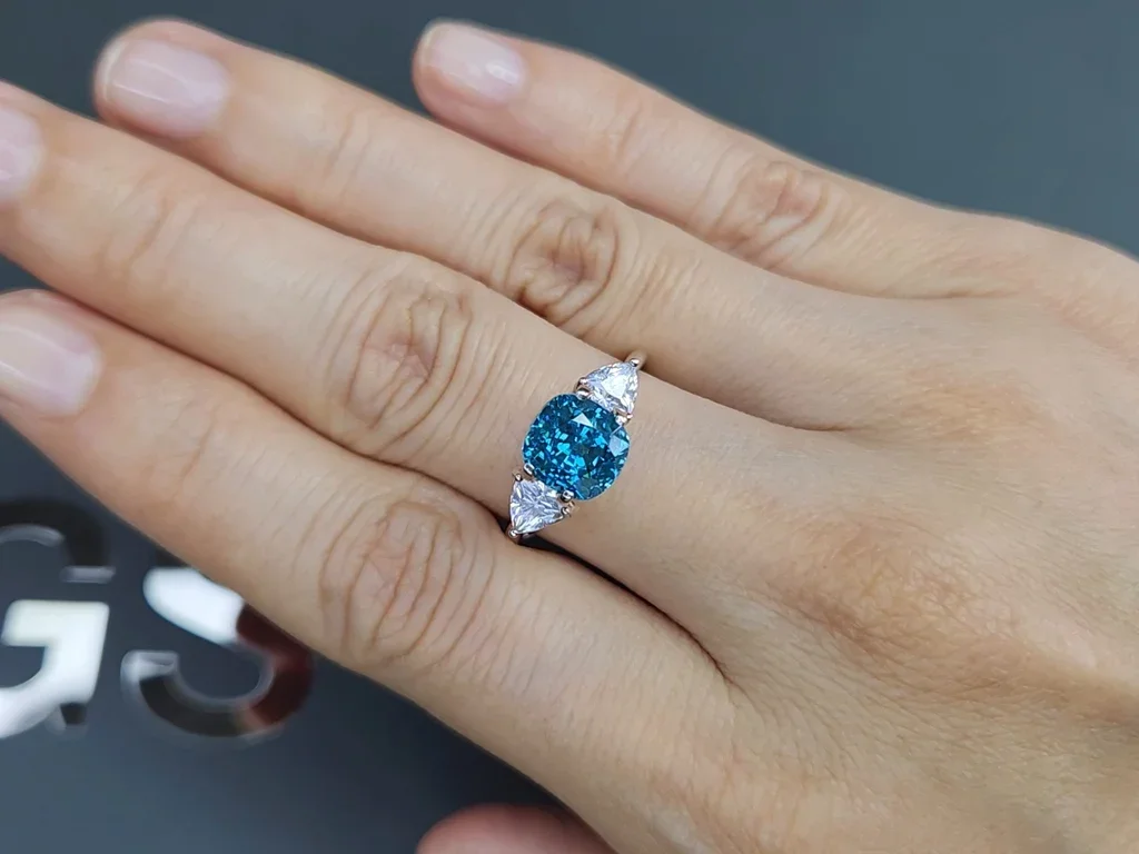 Cushion-cut blue zircon 4.81 carats, Cambodia Image №5