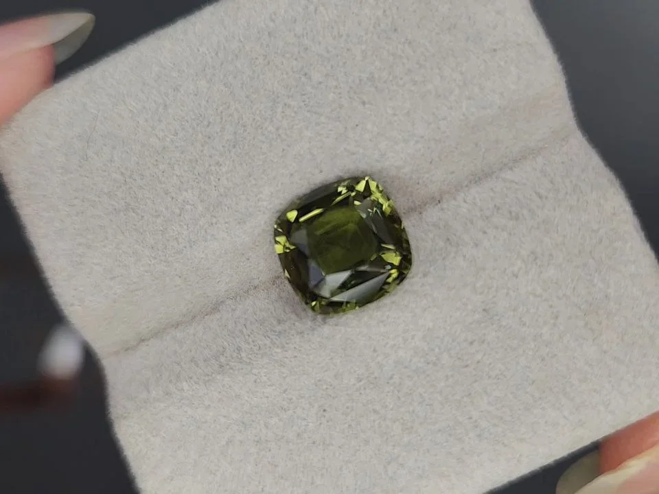 Green cushion cut tourmaline 3.22 carats, Congo  Image №4