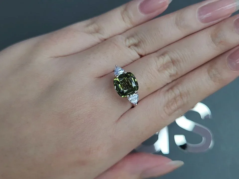 Green cushion cut tourmaline 3.22 carats, Congo  Image №5