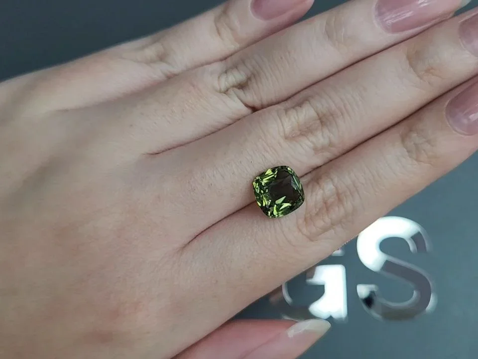 Green cushion cut tourmaline 3.22 carats, Congo  Image №2