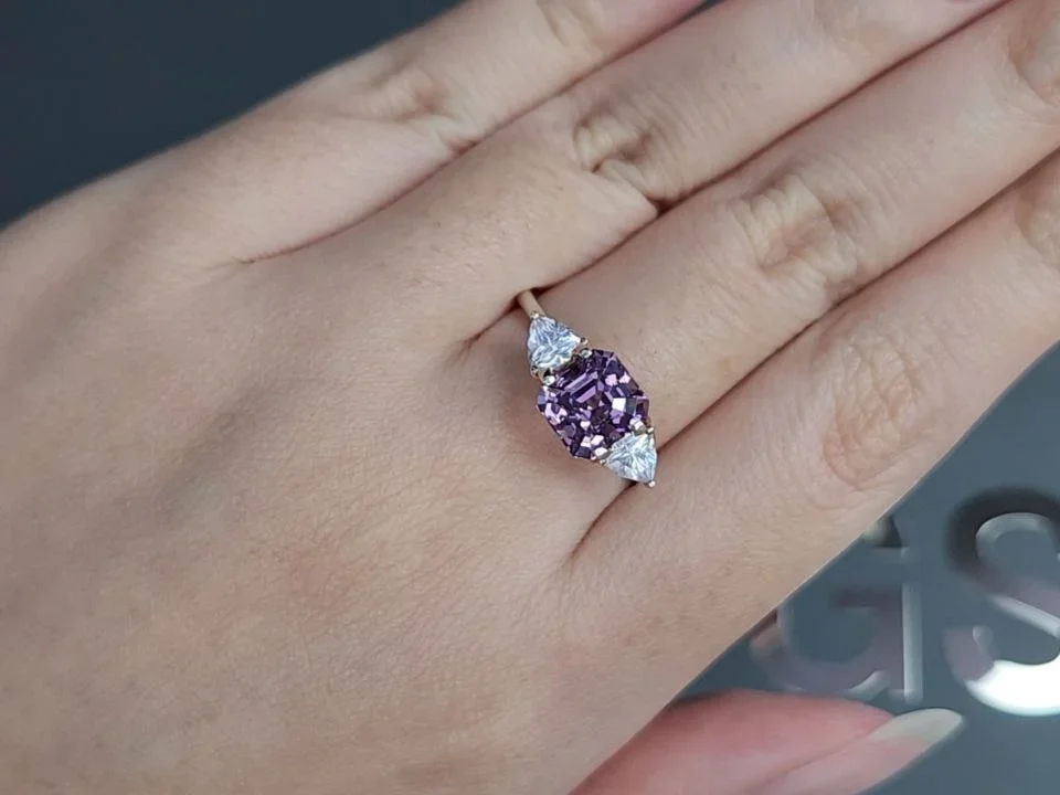 lavender spinel in asscher cut 2.53 carats, Tanzania Image №5