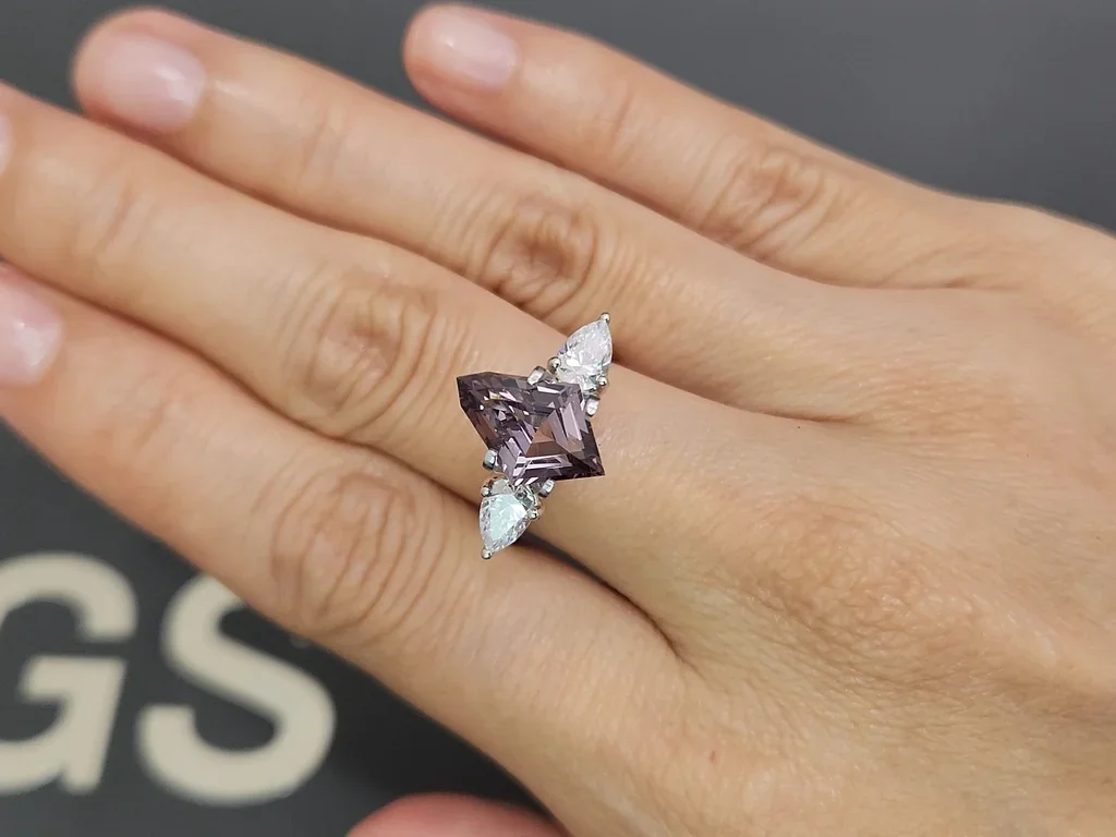 Spinel  in fancy cut 3.03 carats, Burma Image №5