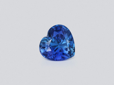 Unheated Cornflower Blue sapphire in heart shape 8.04 carats, Sri Lanka photo
