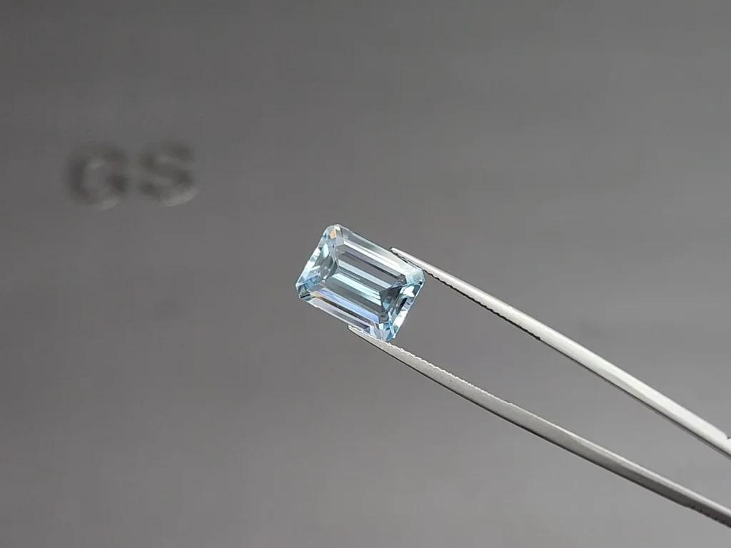 Aquamarine octagon cut 5.25 carats, Madagascar Image №3